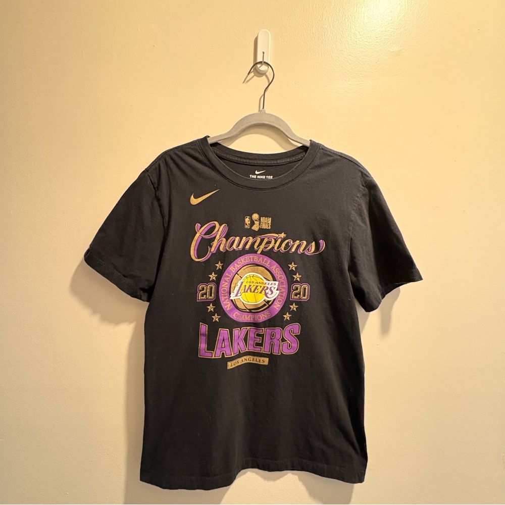 Nike Los Angeles Lakers 2020 NBA Championship Graphic T Shirt Black Men’s Size S